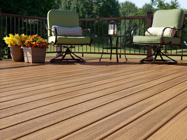 Fiberon Composite Decking traedaeck