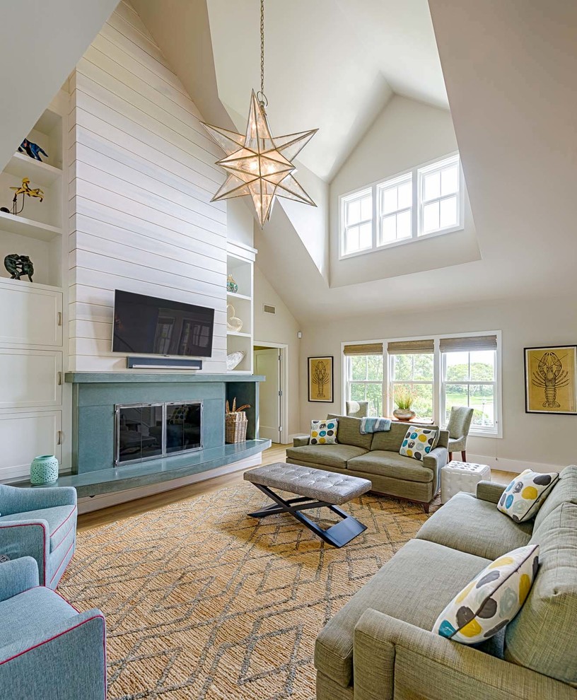 Inspiration for a transitional home design remodel in Boston