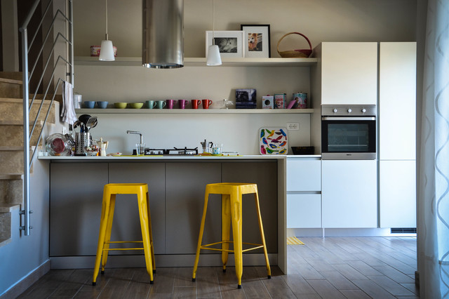 Casa E industrial-kitchen