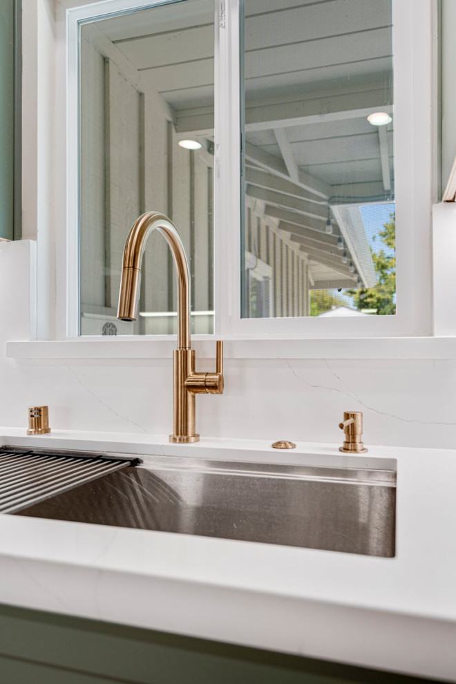 1950's Garden of the Gods Bungalow Remodel