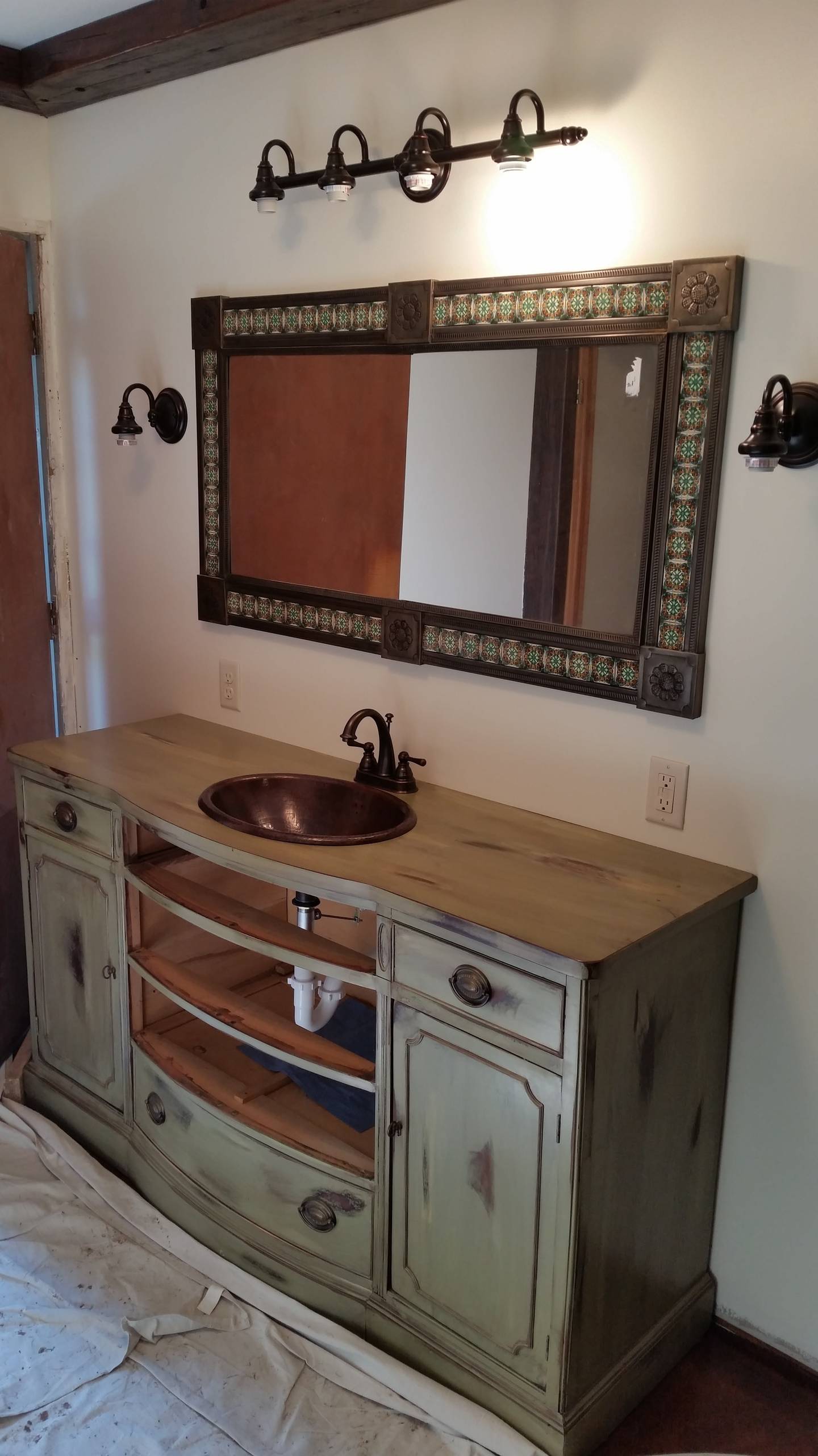 Rustic Bathroom from Start to Finish