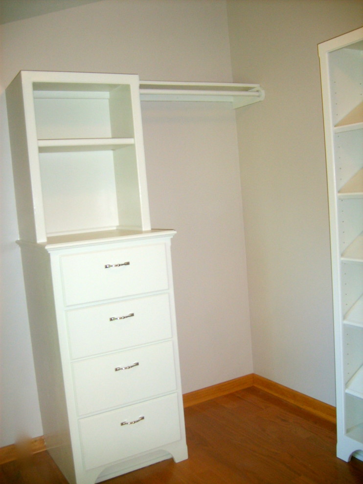 Inspiration for a transitional storage and wardrobe in Other.