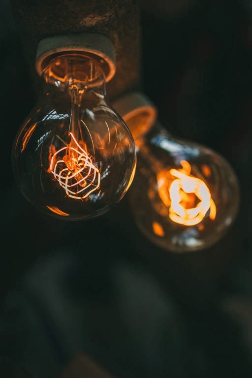 Атмосферные фотографии светильников