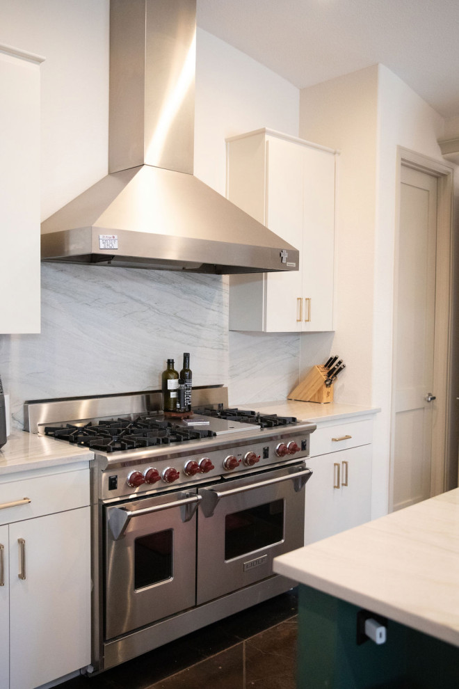 Entry, Living, Kitchen, Laundry + Bathrooms