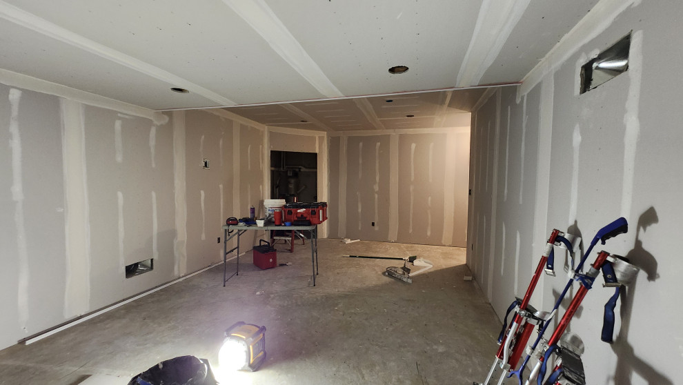 basement frame hang and finish