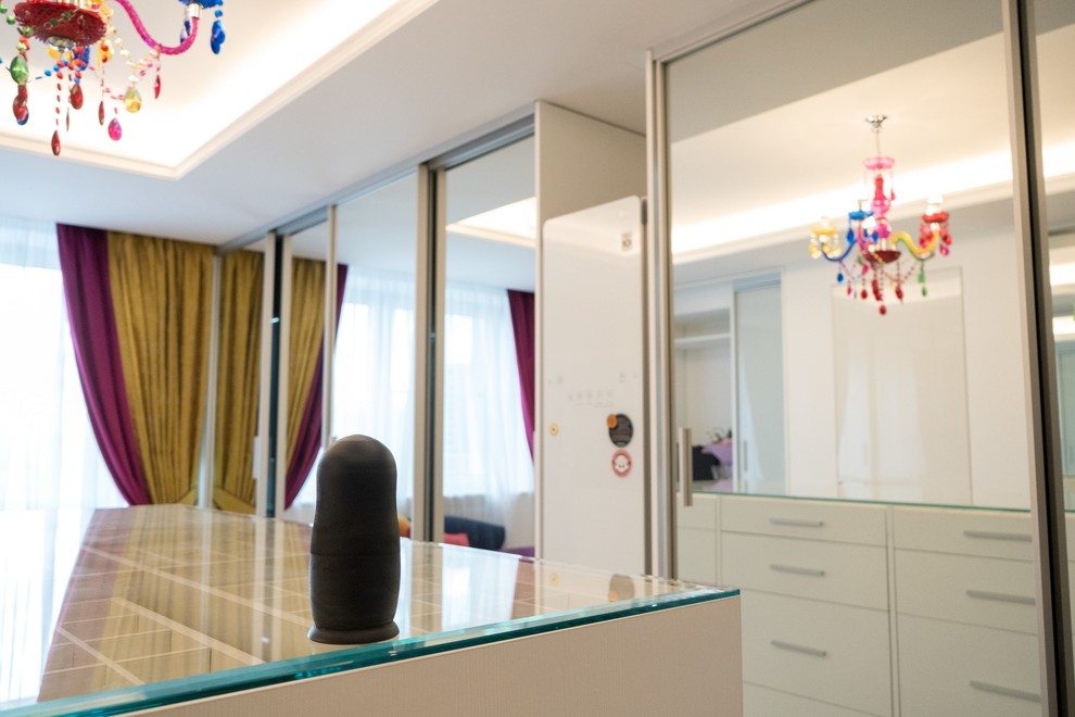 Гардеробная raumplus с комодом-островом