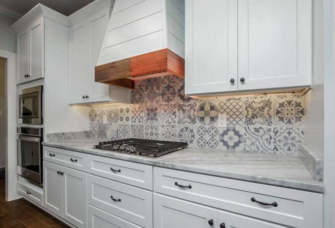 Kitchen - transitional kitchen idea