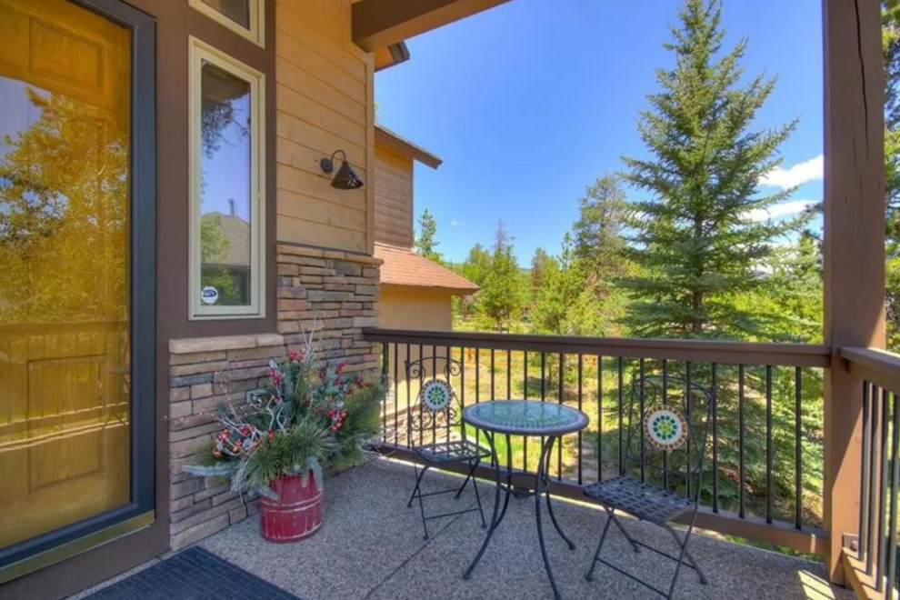 5 Mallard Ct - Spec Duplex