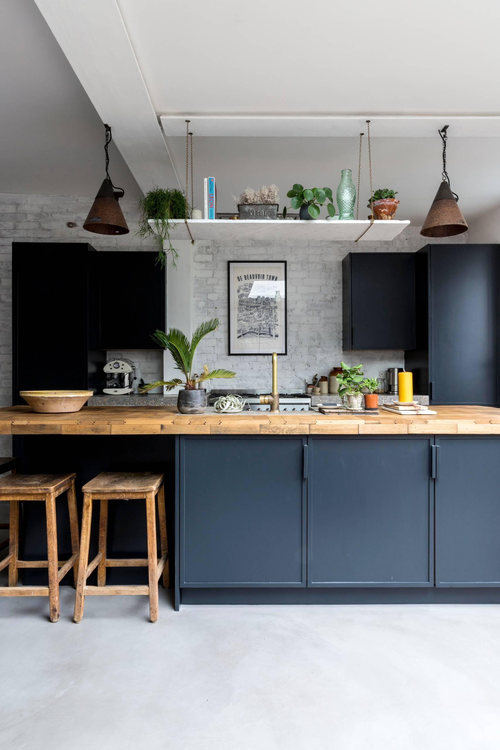 75 Beautiful Kitchen With Blue Cabinets And Wood Countertops Pictures Ideas June 2020 Houzz