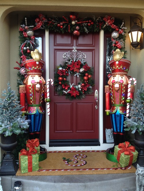 Toy soldier Christmas front door decorating inspiration.