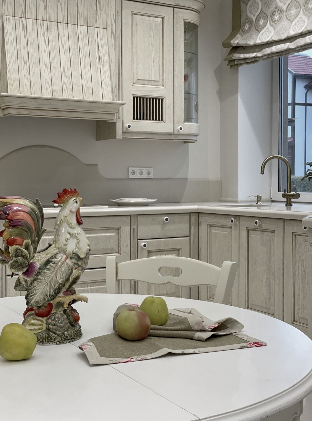 Колониальный фасон