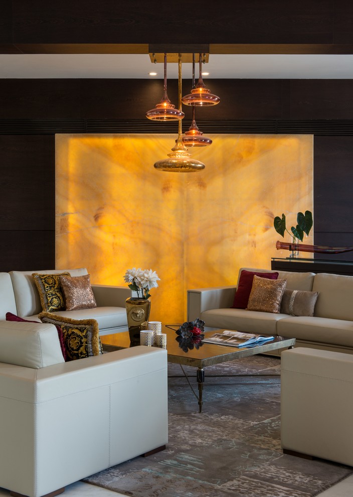 Inspiration for a modern living room in Mumbai.