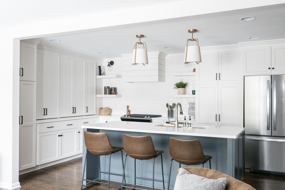 Inspiration for a transitional kitchen remodel in Chicago