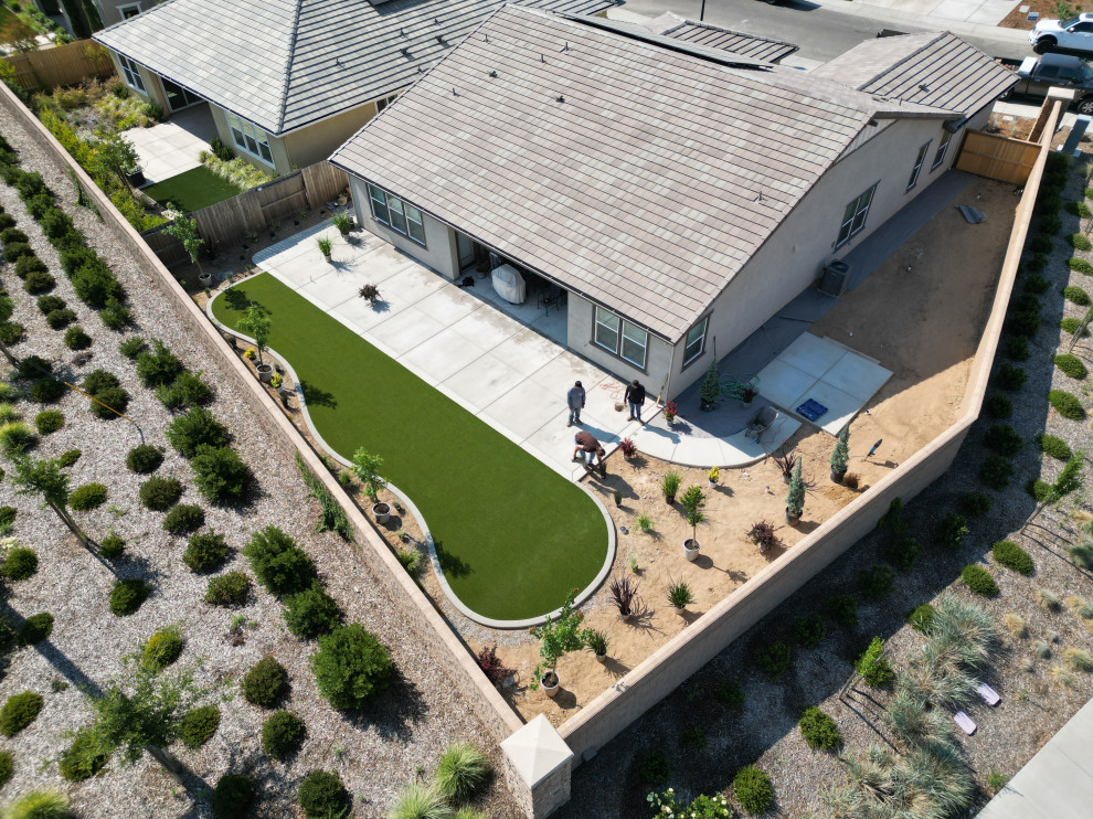Roseville Backyard Turf and Concrete