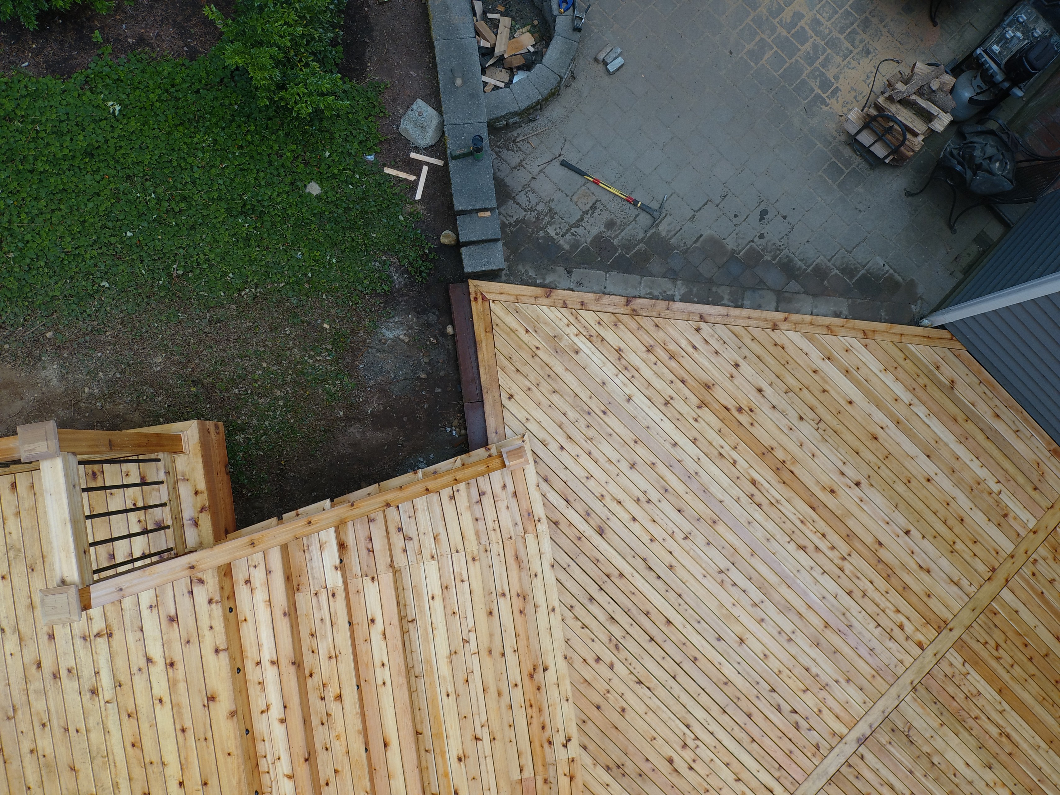 Issaquah-Highlands New Cedar Deck (Teardown, Rebuild, & Expand)