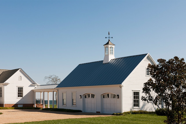 Tidewater Traditions Breezeway And Garage Farmhouse Garage