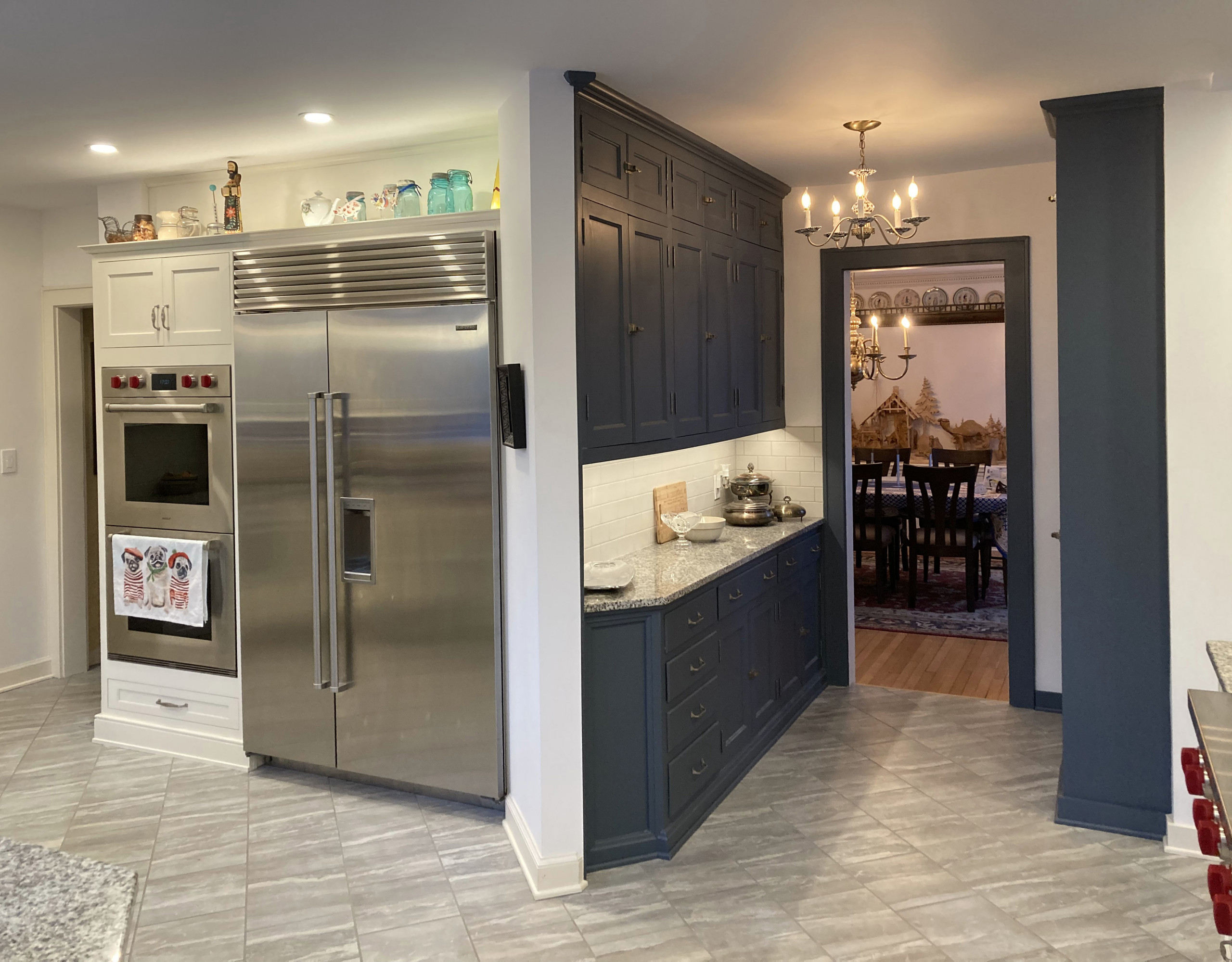 Appliances and Butler's Pantry