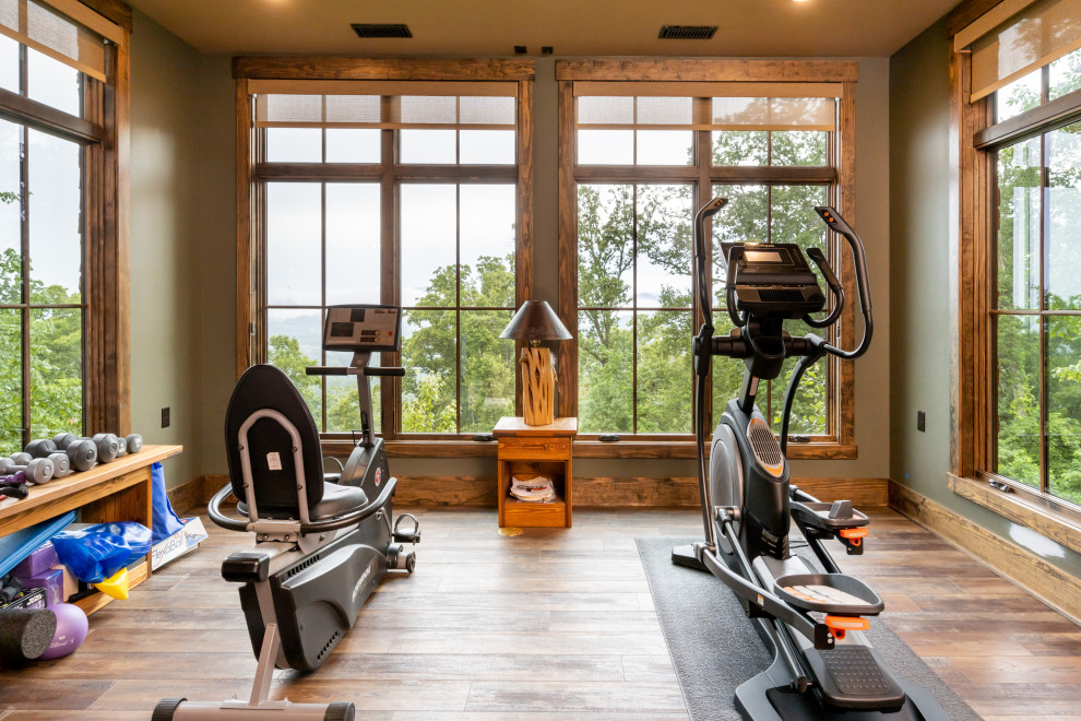 Design ideas for a country home gym in Other.