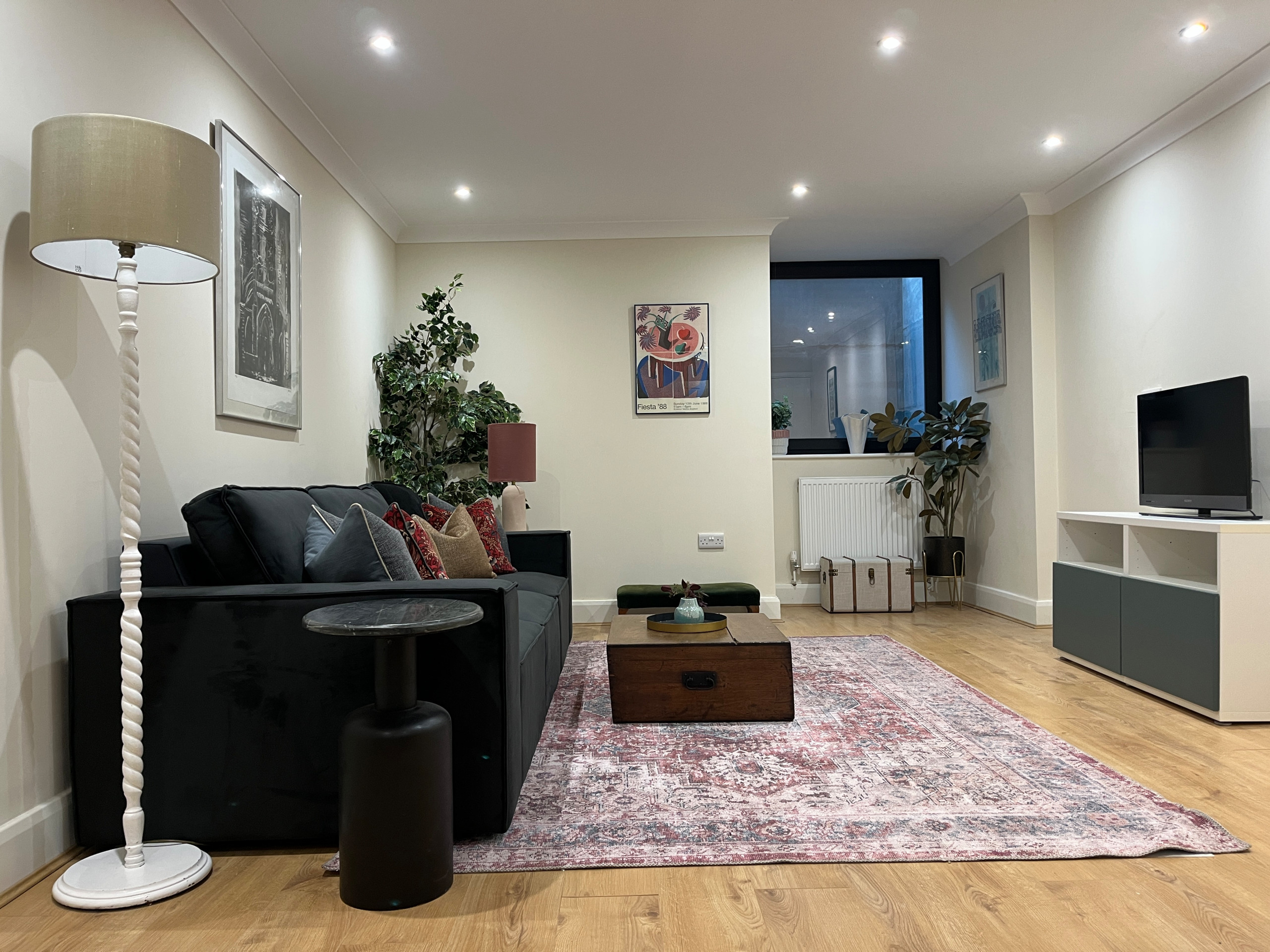 Sevenoaks Home Staging Mixing Old & New