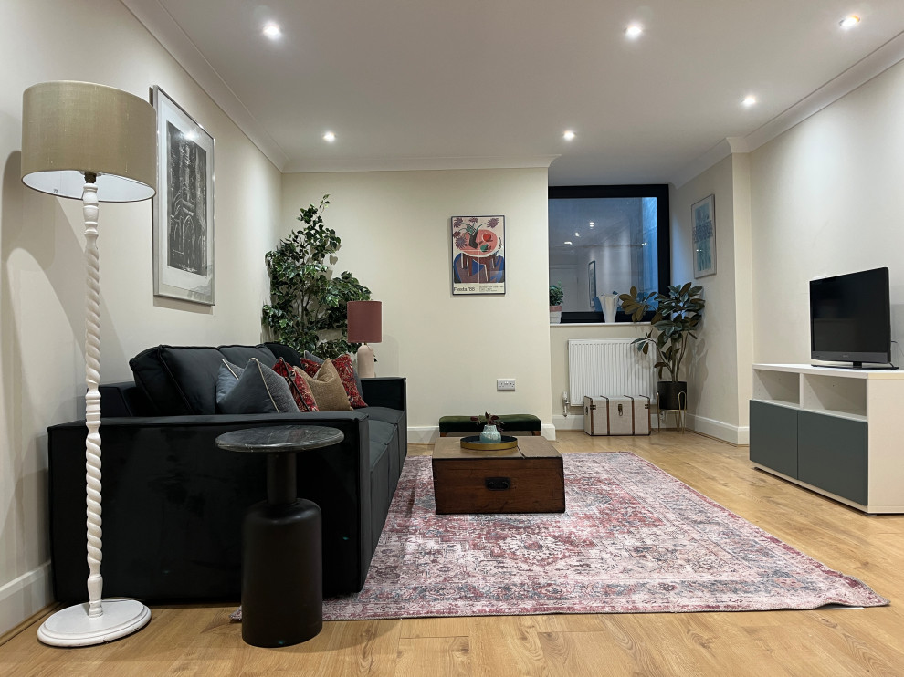 Sevenoaks Home Staging Mixing Old & New