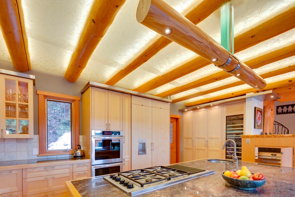 Mountain style kitchen photo in Vancouver