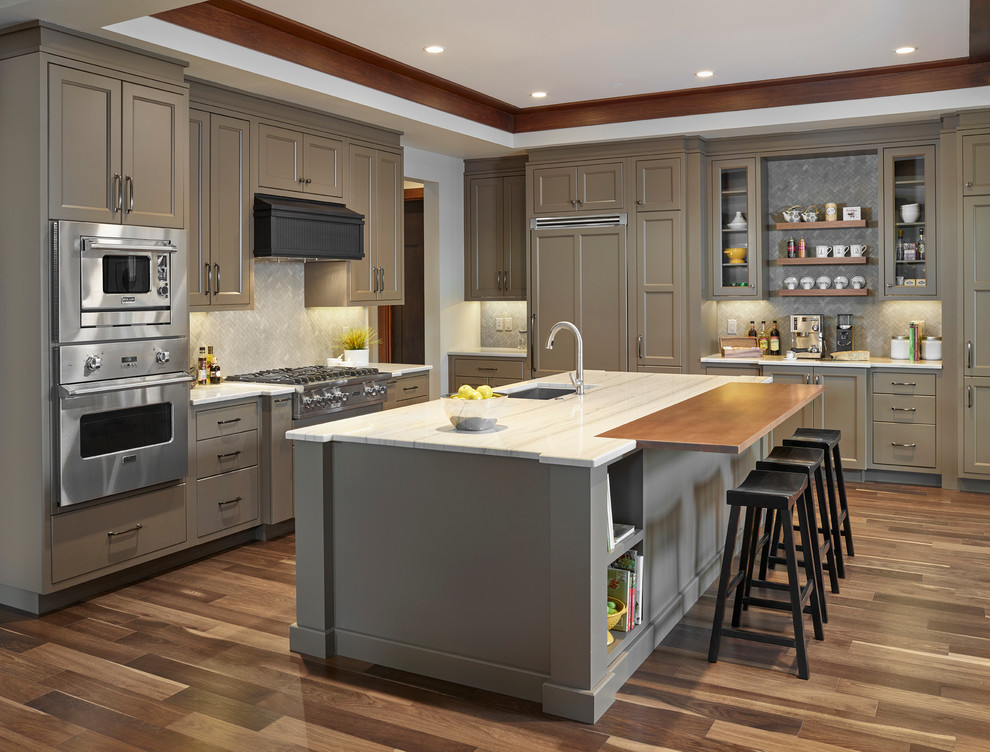 Inspiration for a transitional kitchen remodel in Edmonton