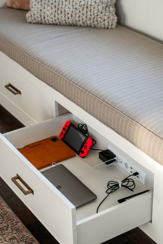 Window Bench Charging Station Living Room San Francisco by