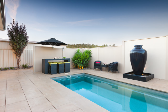 Courtyard contemporary