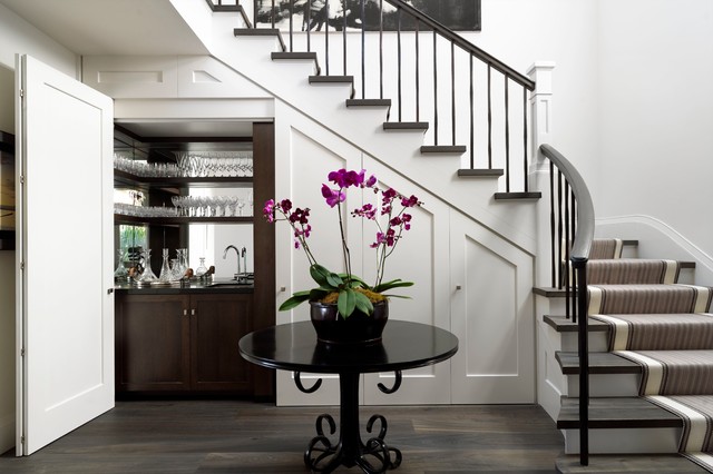 Harbour House transitional-staircase