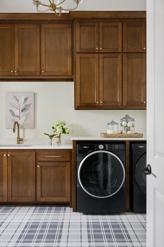 Inspiration for a transitional laundry room remodel in Dallas