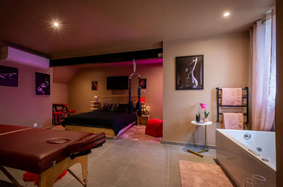 Love room
