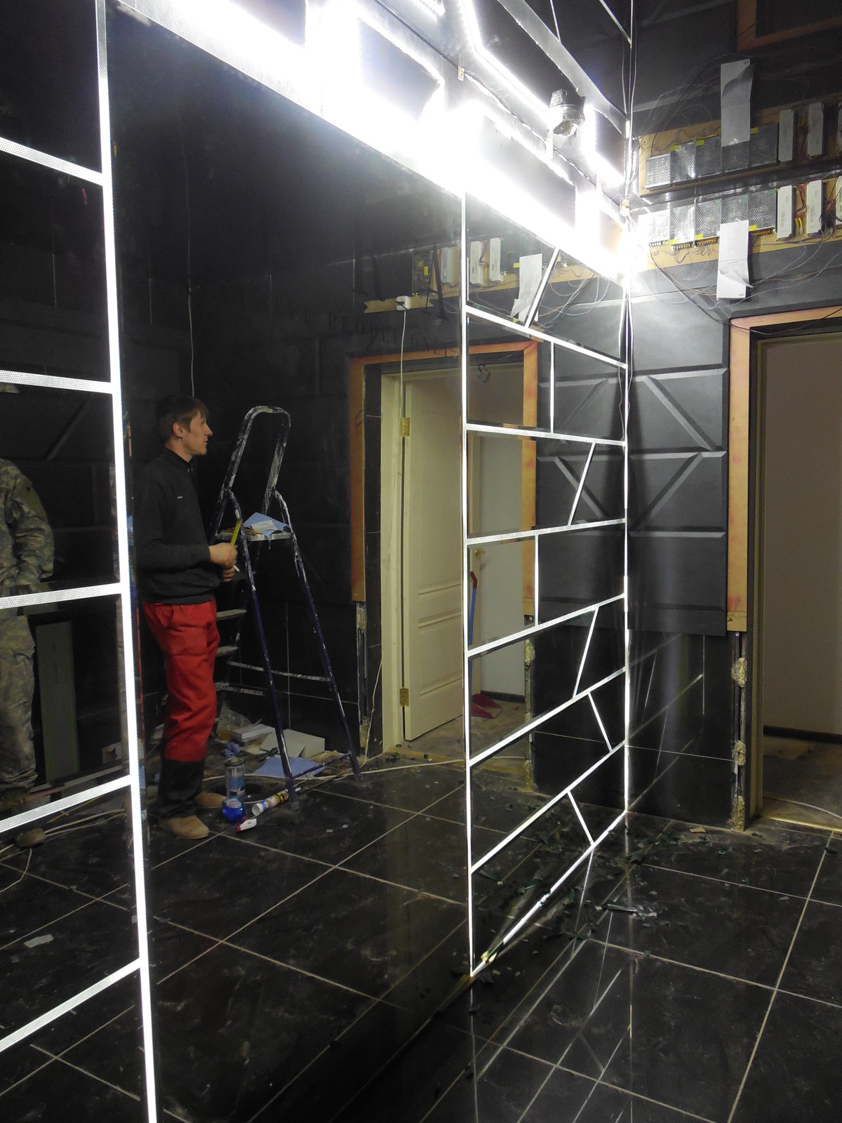 Караоке-клуб Ikra на Кальварийской