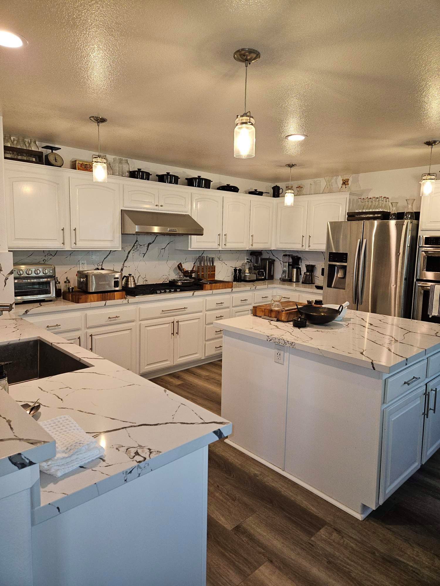 RANCHO CUCAMONGA KITCHEN & FAMILY ROOM