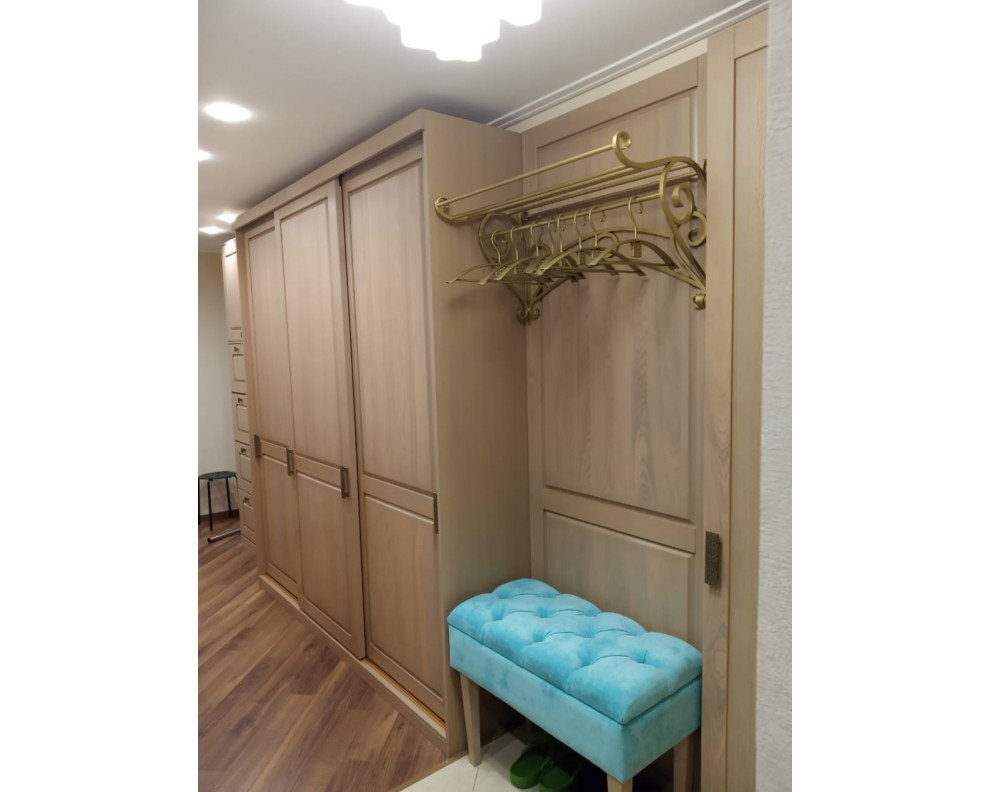 Мебель из массива дерева, шпона, мдф