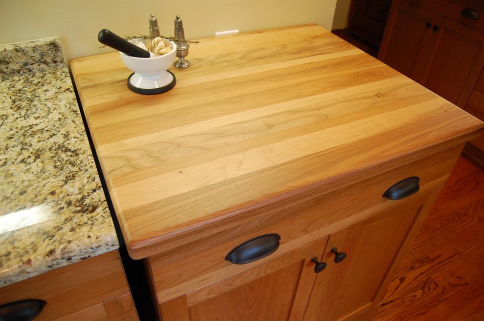 Example of a mountain style kitchen design in Raleigh