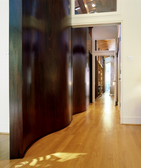 Goldstein Residence modern-flur