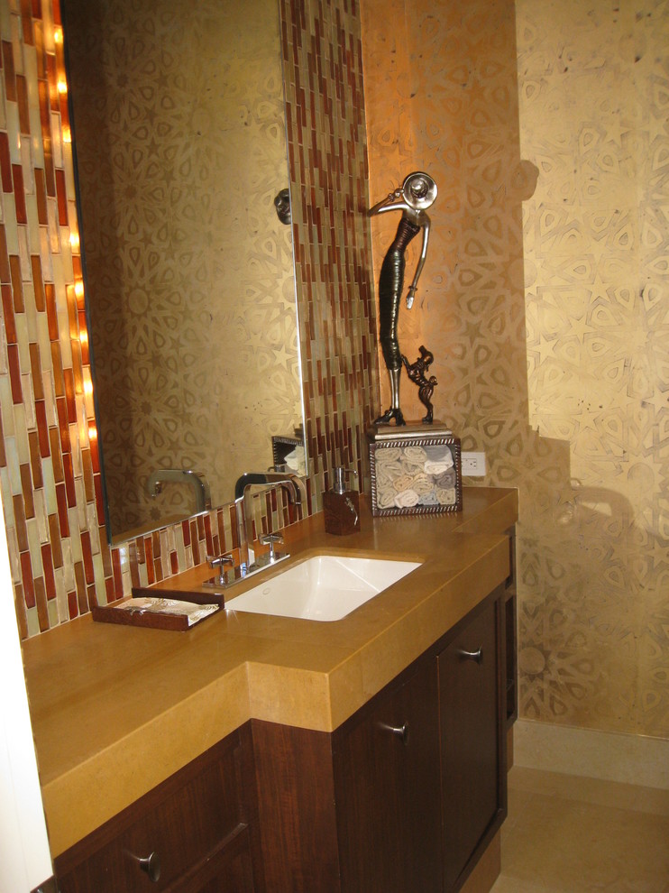 Inspiration for a transitional home design remodel in Orange County