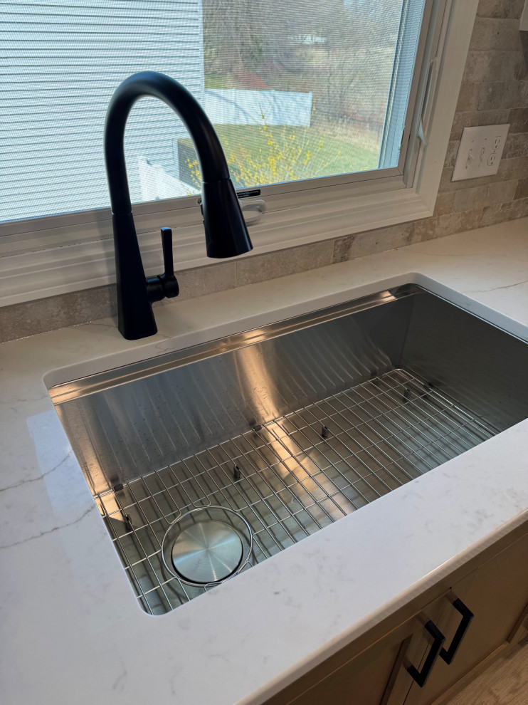 Rice Lake North Kitchen