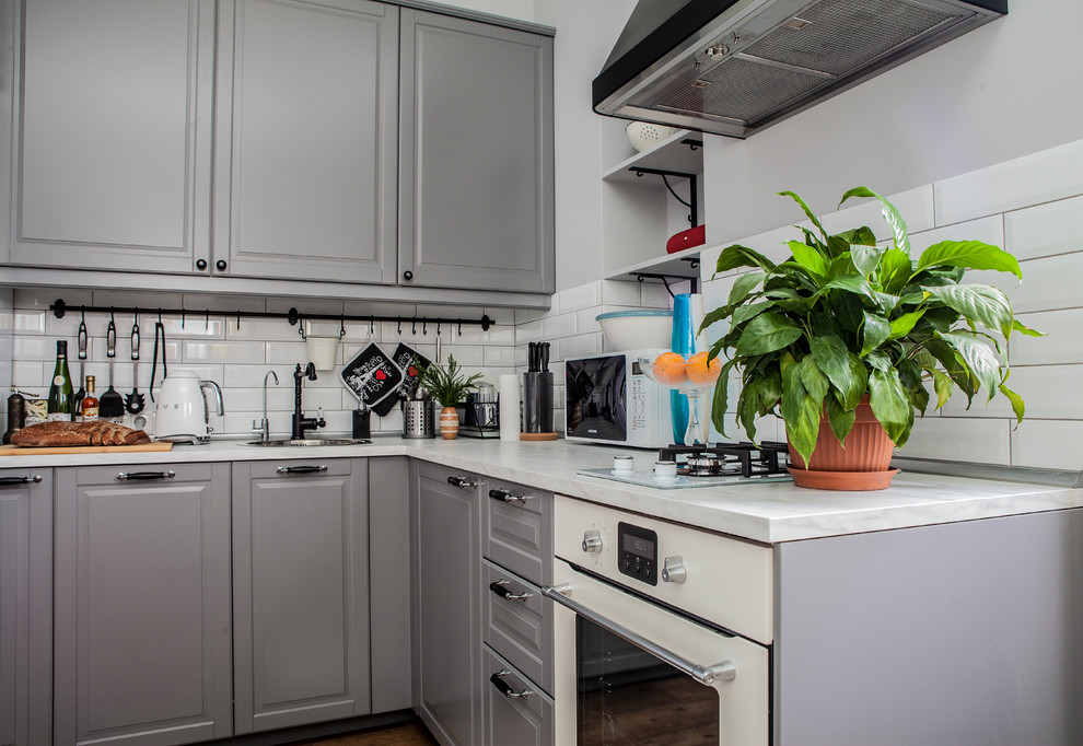 Квартира в сталинском доме, 63 м²