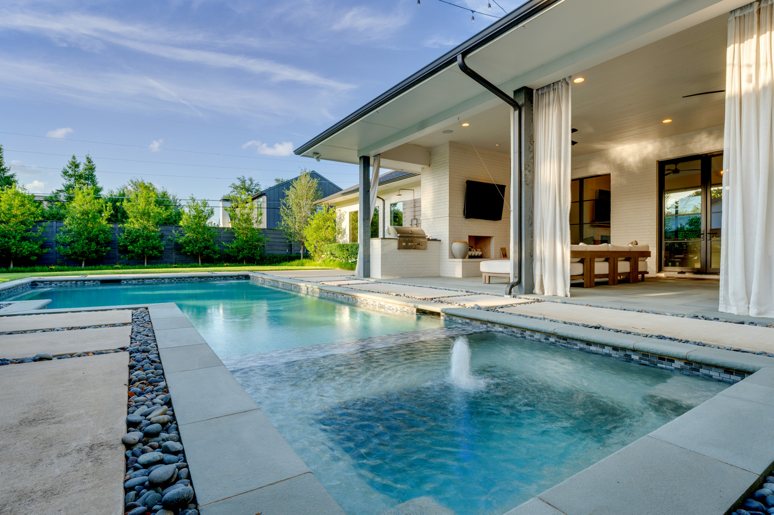 PRESTON HOLLOW GARDEN