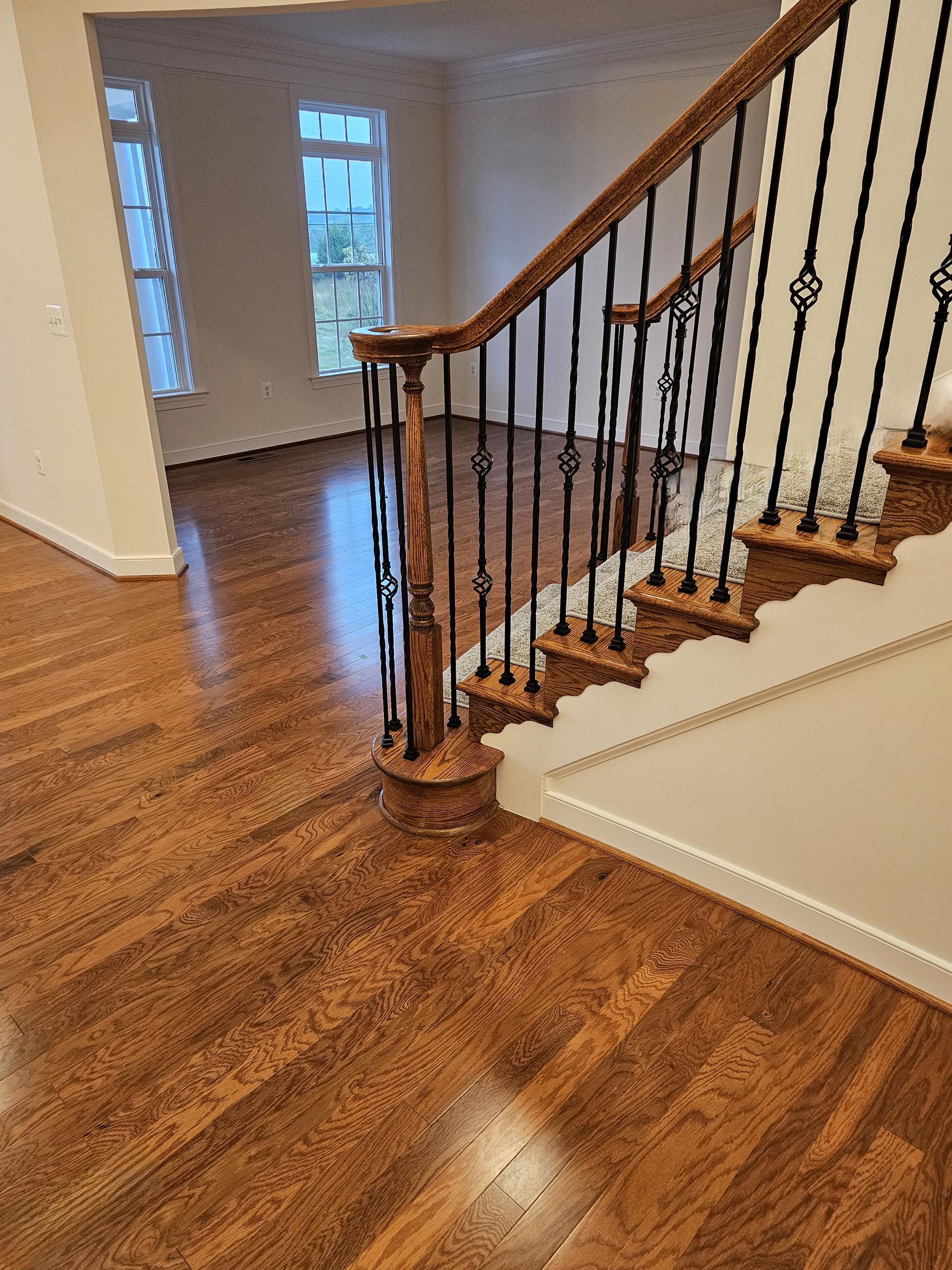 128_Grand Entryway Elliptical Staircase, Nokesville, VA 20181