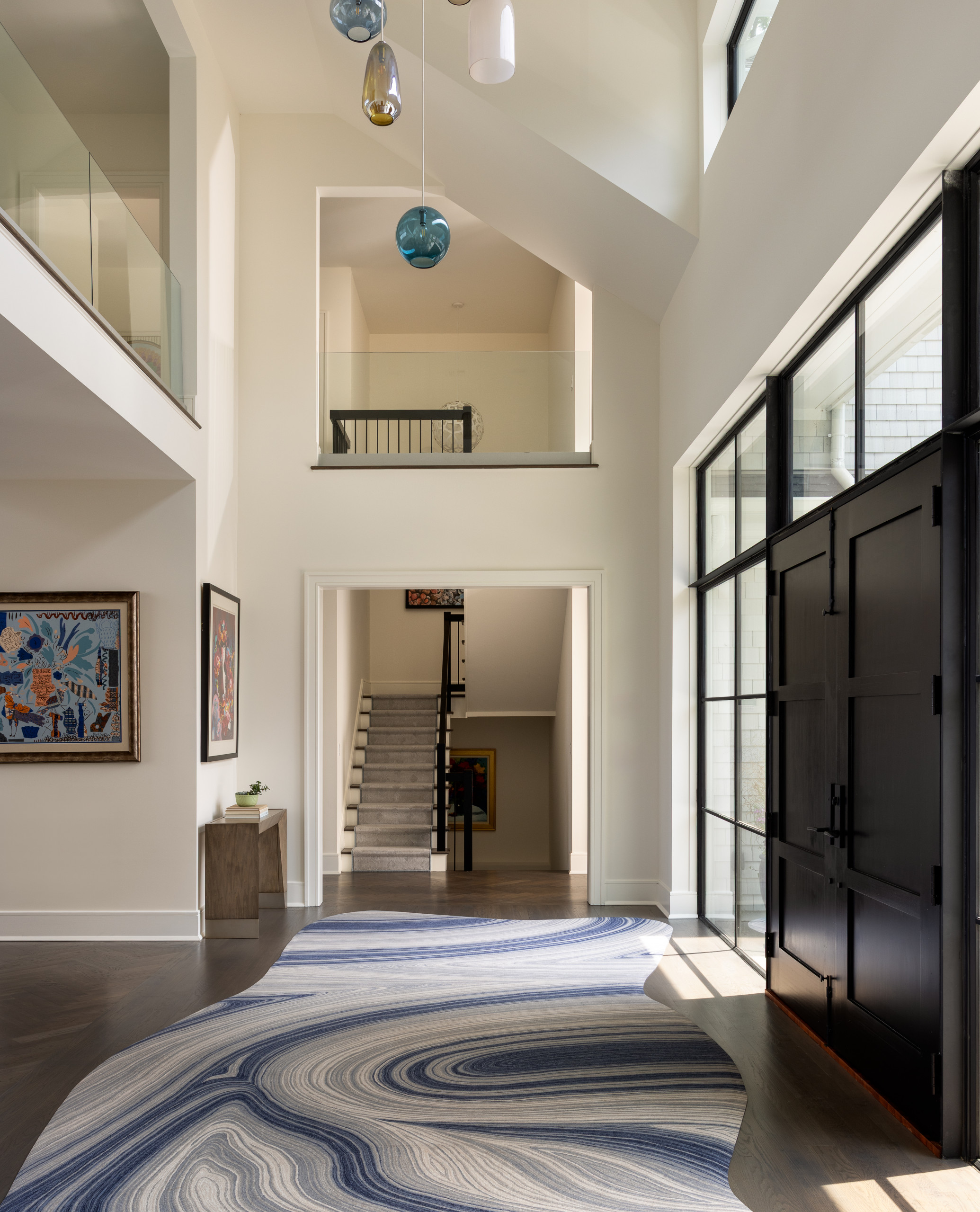 How to Decorate a High Ceiling Entryway: Stunning Design Ideas