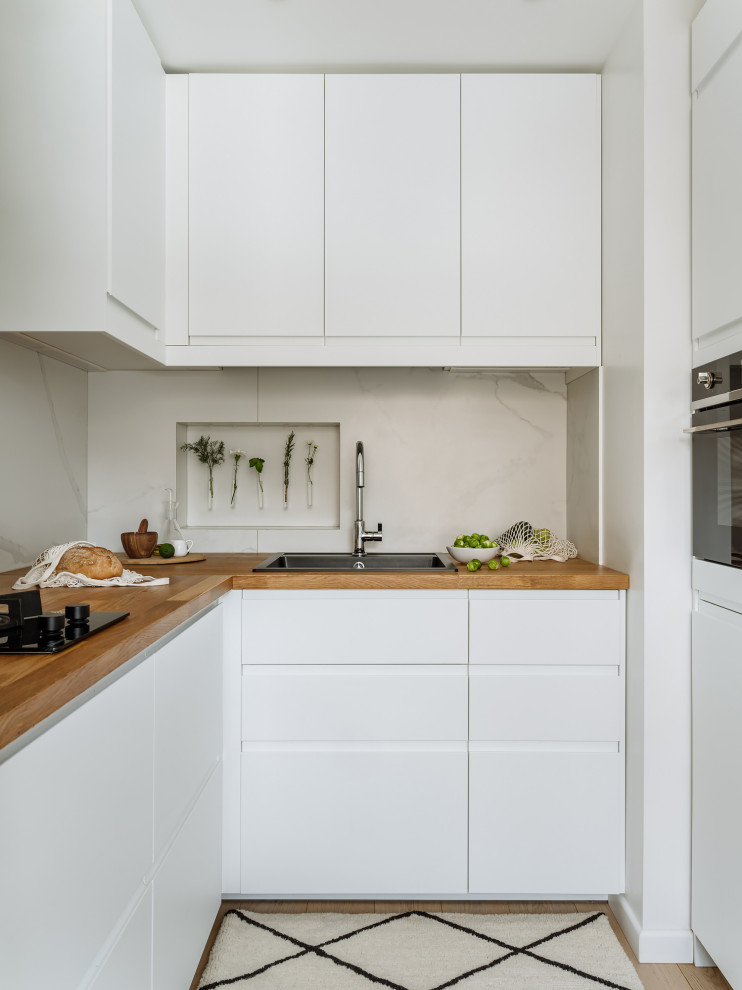 Cozy small flat in Moscow