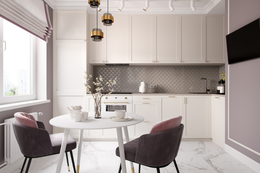 Сиреневая квартира для мамы и дочки