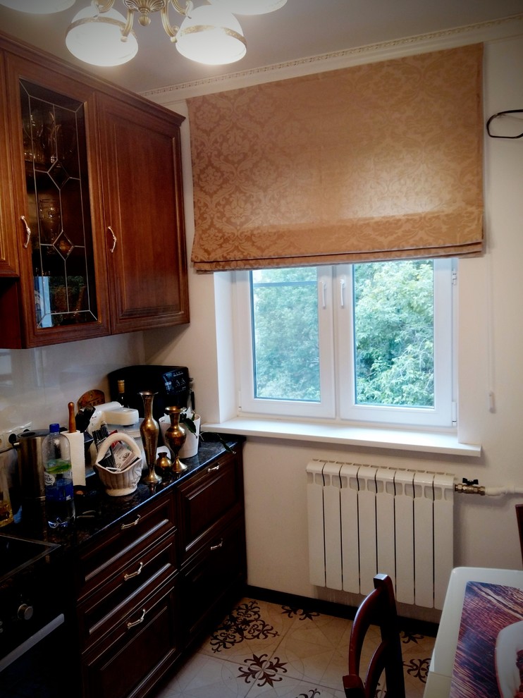 Римская штора для кухни