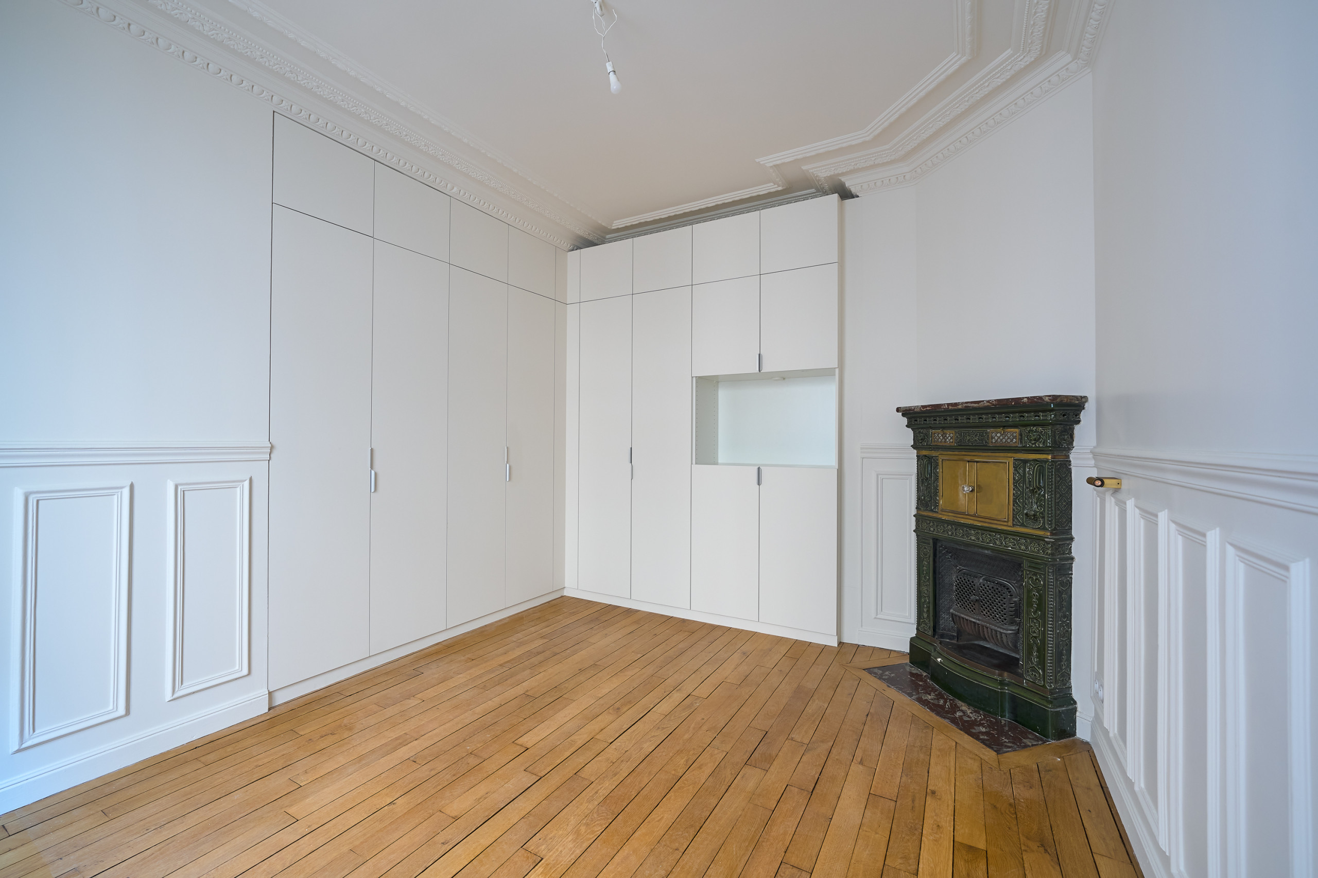 Rénovation et mise en valeur d'un appartement parisien à la Gare de Lyon