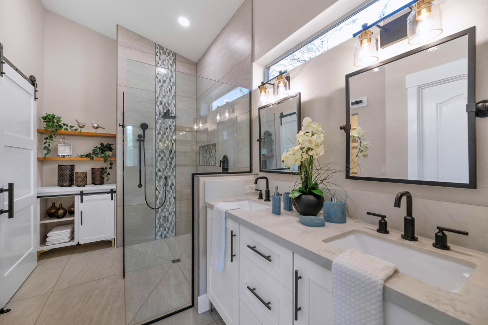Inspiration for a transitional home design remodel in Phoenix