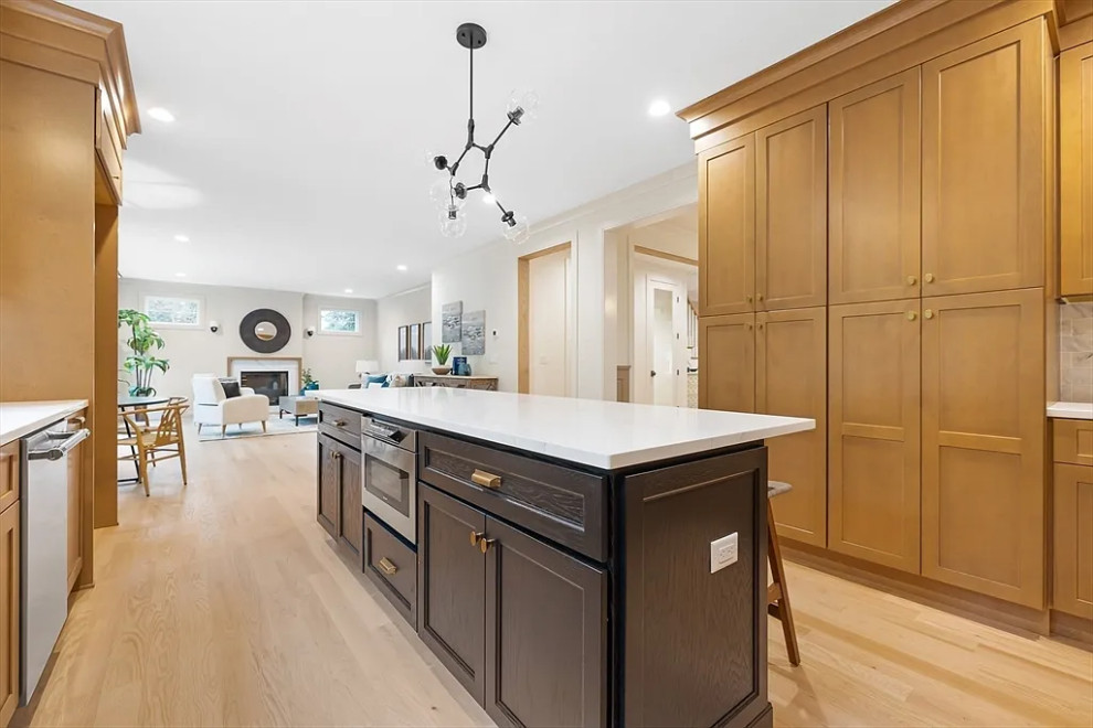 Example of a transitional kitchen design in Boston
