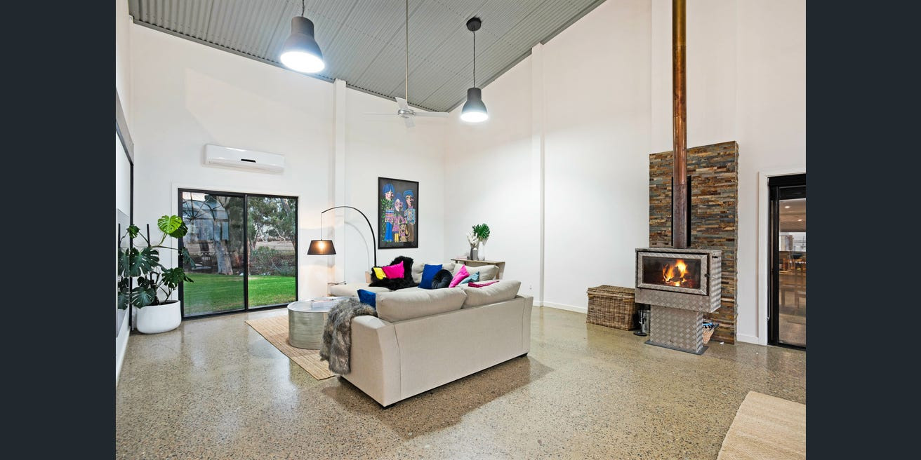 Currency Creek - PARTIAL Styling