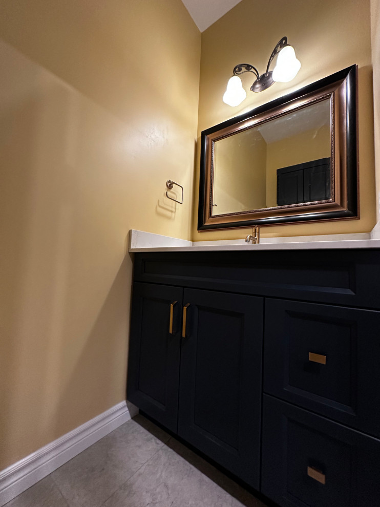 Elderberry Ave - Powder Room
